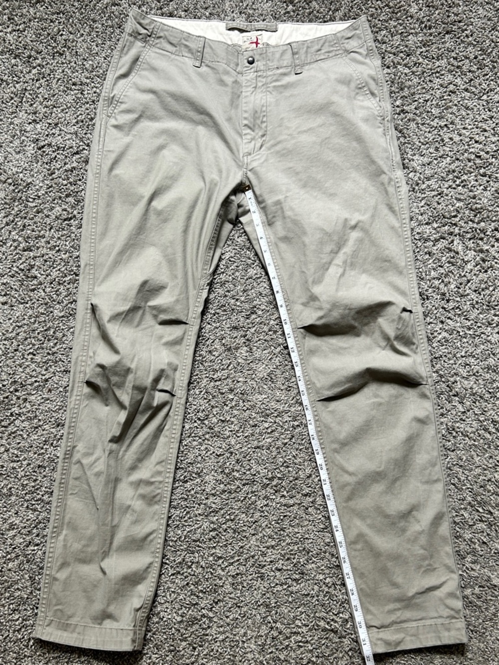 Relwen men’s chinos in Dark Sand